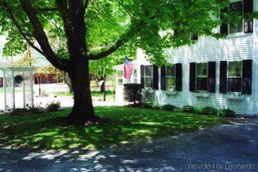 Glen Oaks Inn Intervale エクステリア 写真